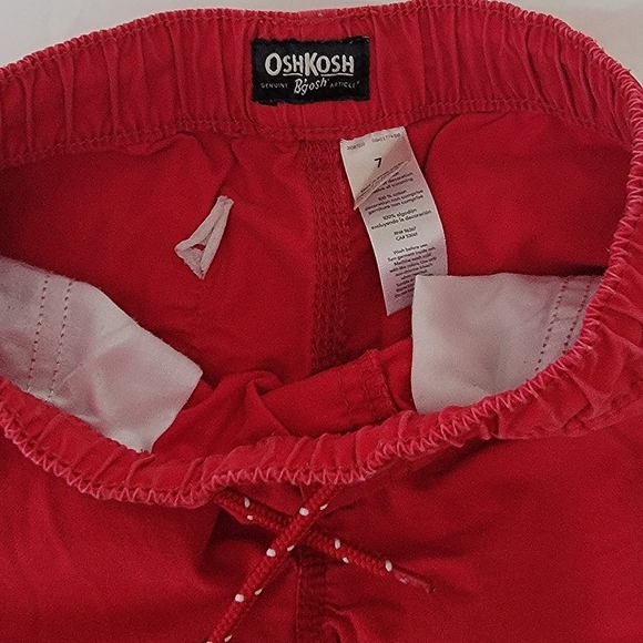 OshKosh boys size 7, Red  shorts. - Picture 2 of 3